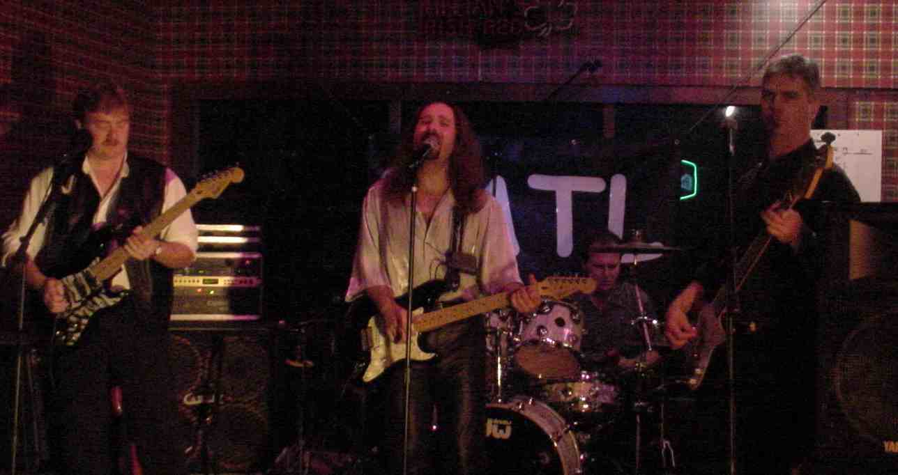 Band3.jpg