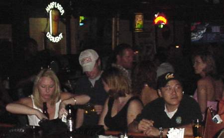 Crowd8.jpg