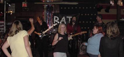 crowd18.jpg
